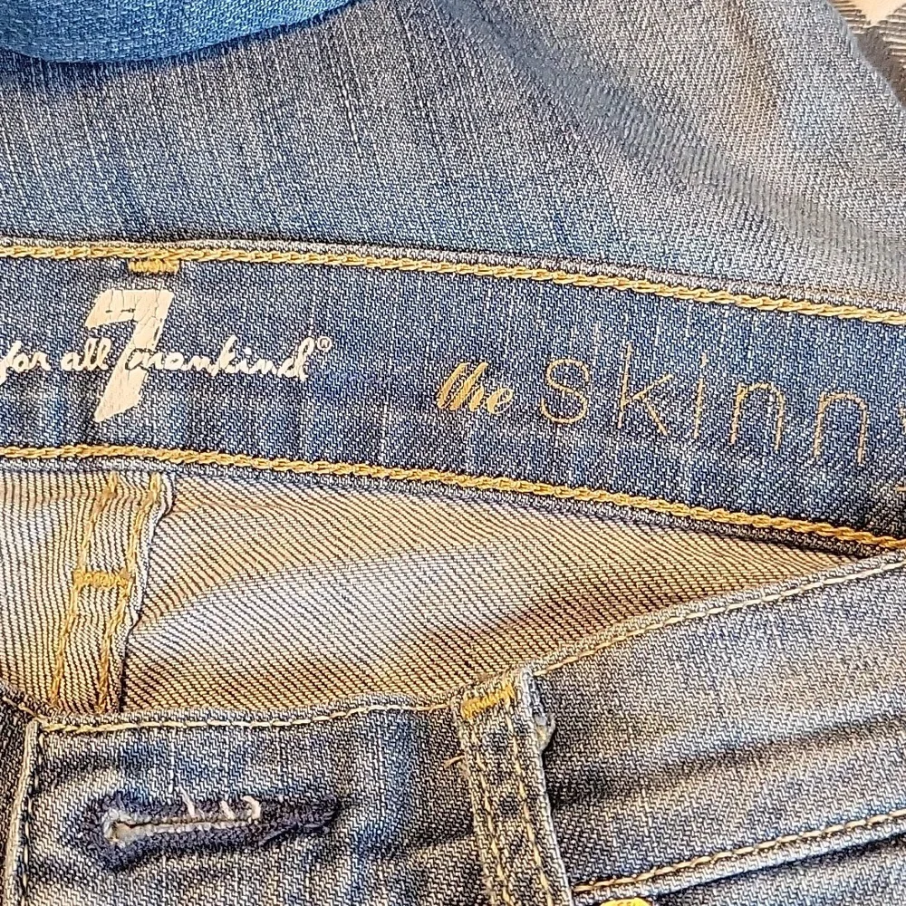 7 For All Mankind Skinny Jeans Distressed - Picture 5 of 6